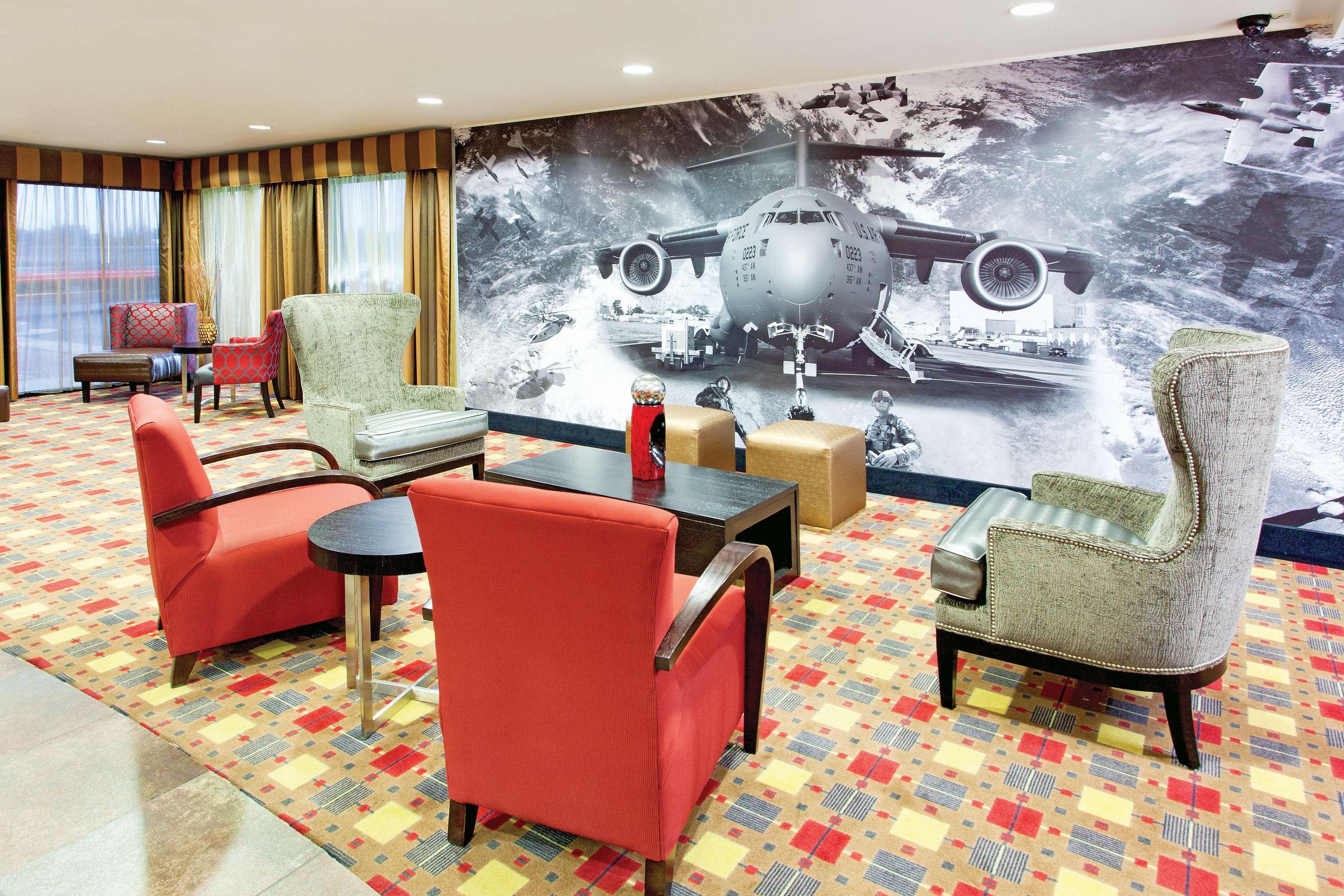 La Quinta By Wyndham Warner Robins - Robins Afb Hotel Buitenkant foto