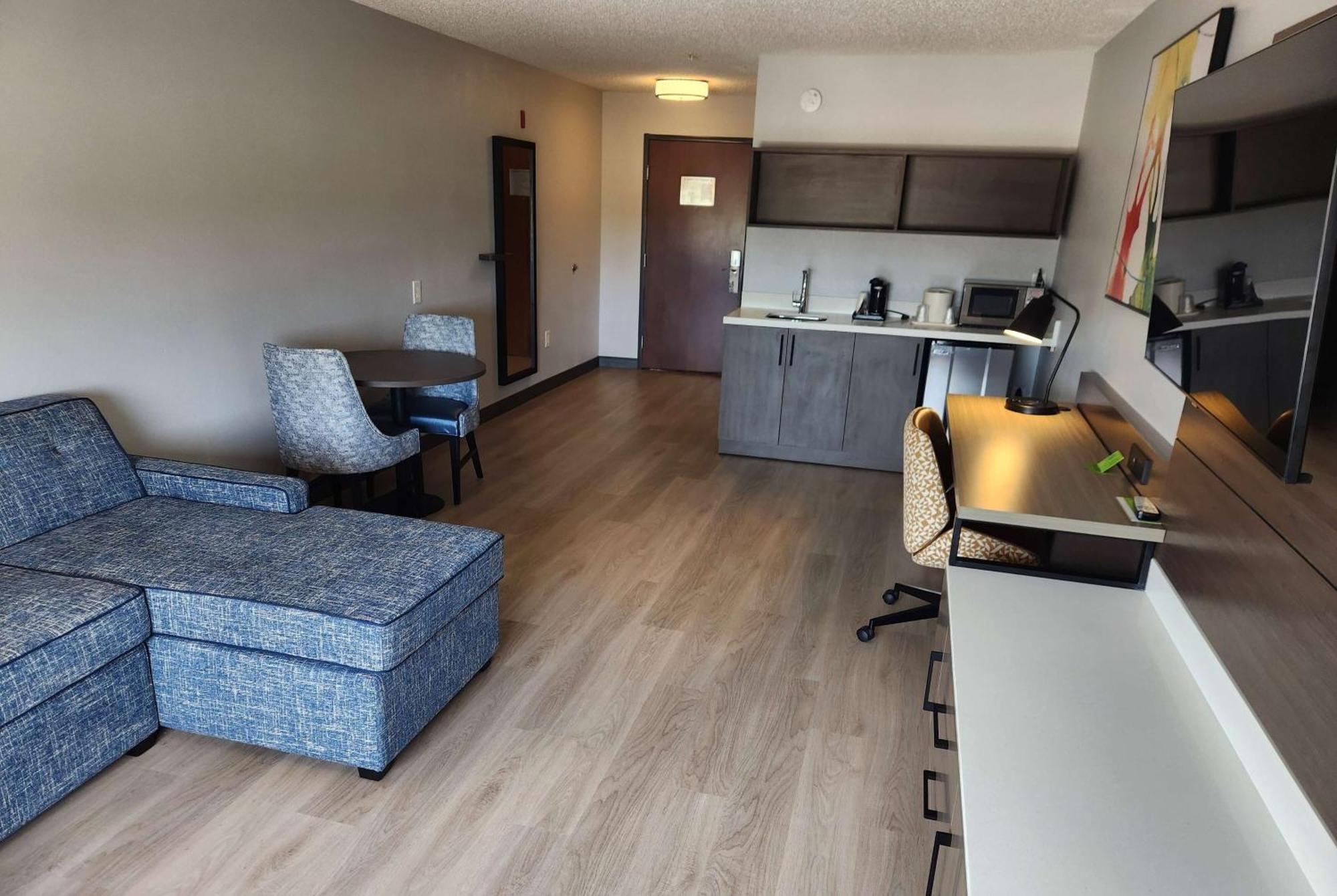 La Quinta By Wyndham Warner Robins - Robins Afb Hotel Buitenkant foto